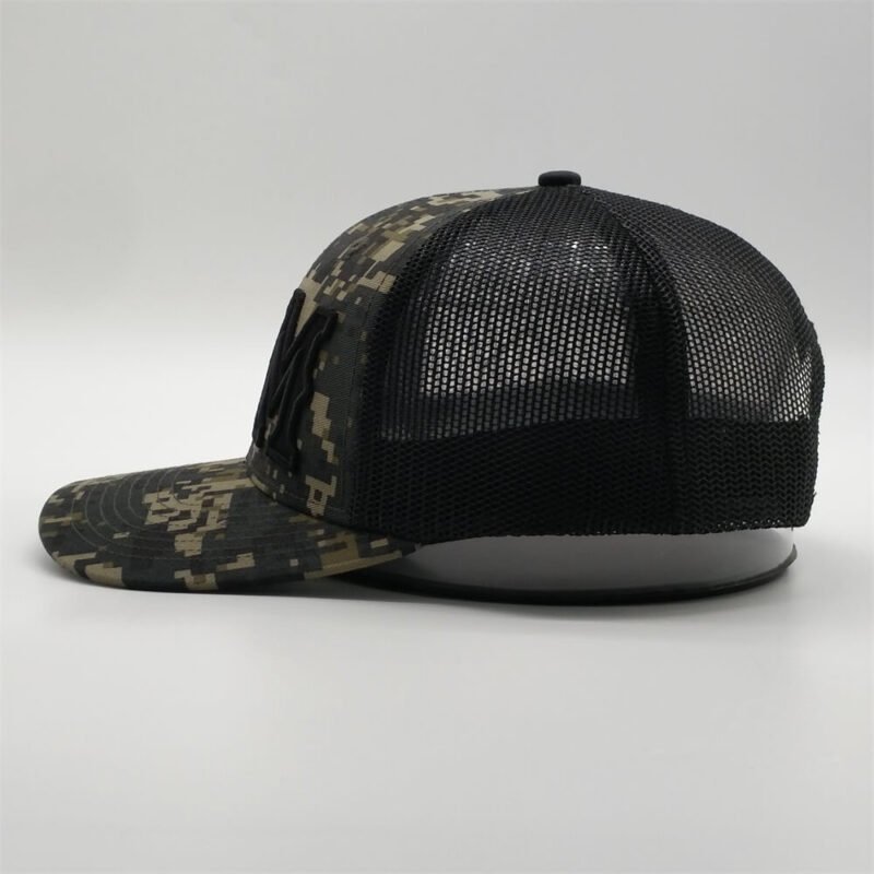 Custom Six Panel 3D Embroidery Camo Trucker Hat Wholesale