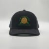 Sumkcaps 231256 Custom Six Panel Flat Embroidery Trucker Hat - Afbeelding 2