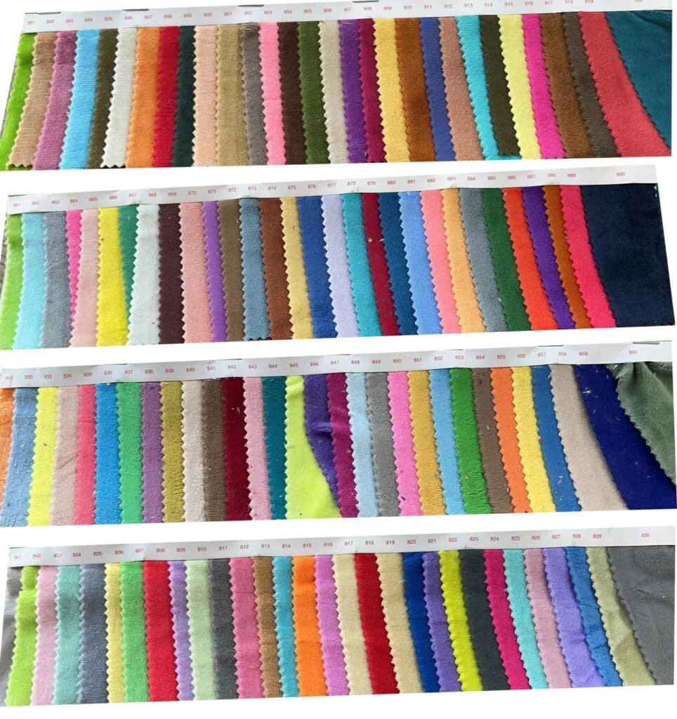 Elección del color de la gorra de terciopelo