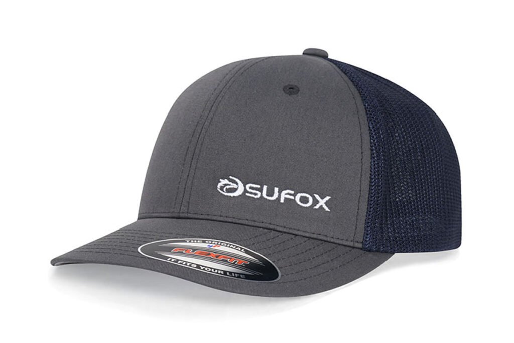 leverantör av flexfit truckerhattar
