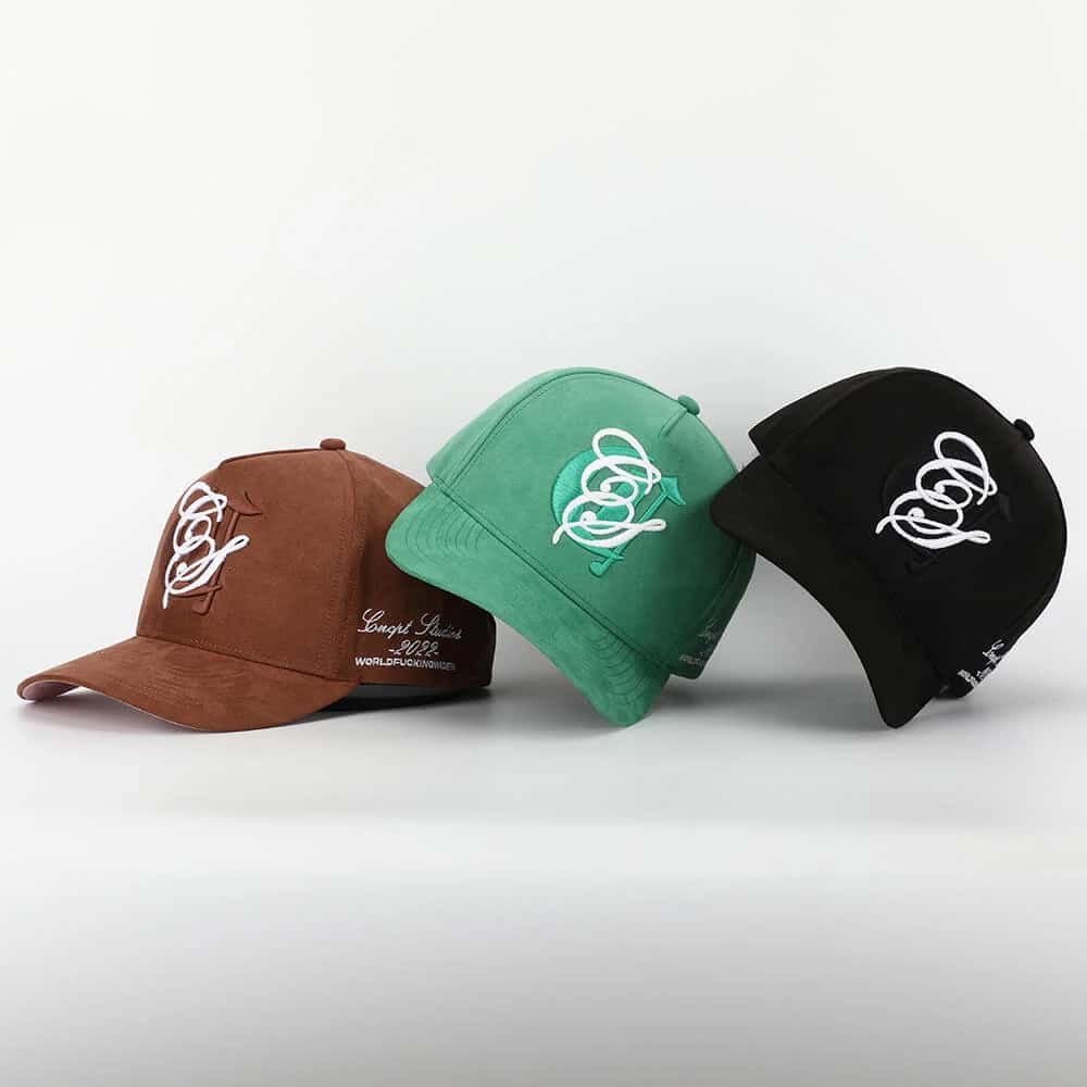 Gorra de béisbol de ante con bordado en 3D
